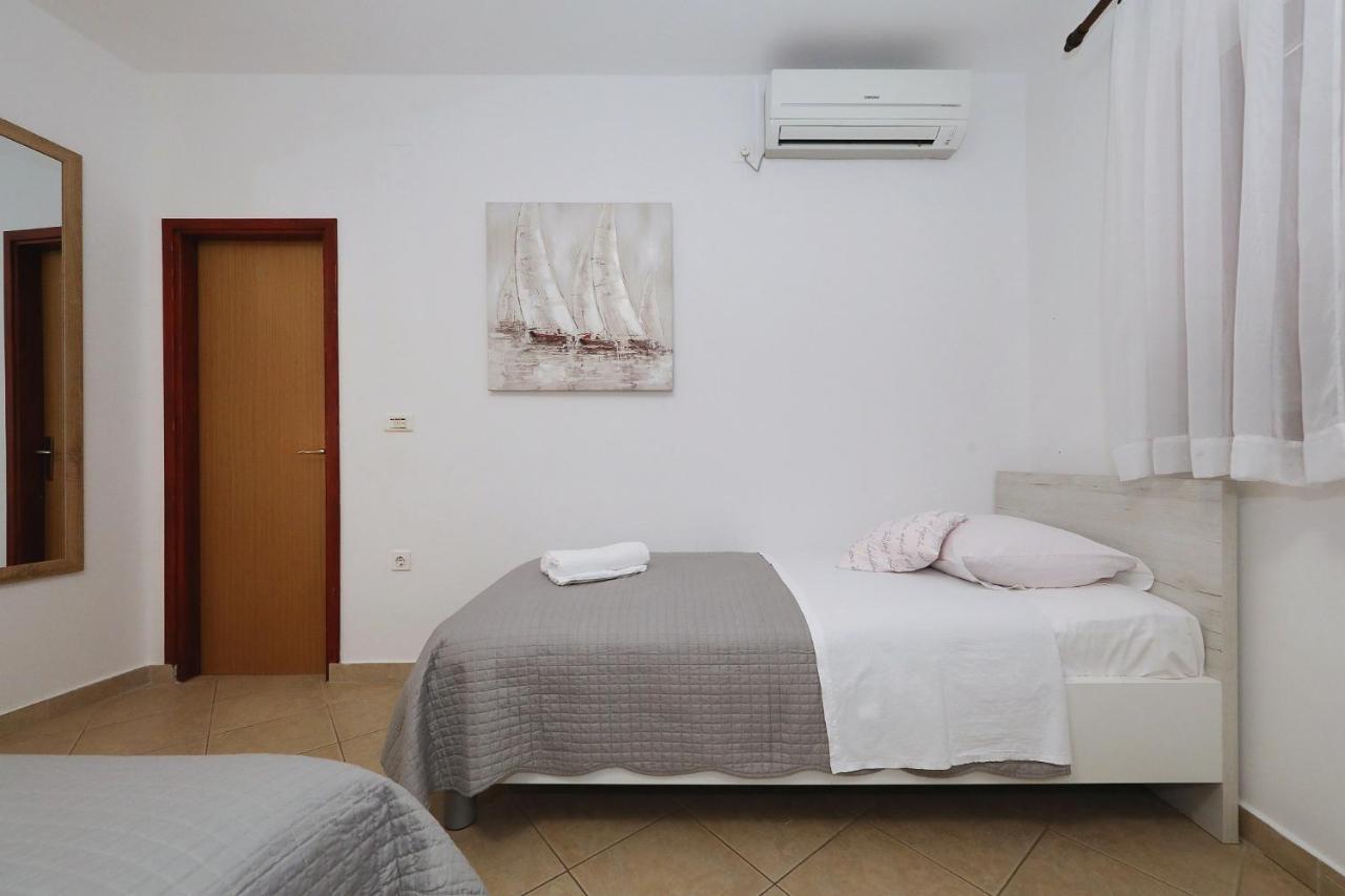 ביוגראד נה מורו Apartmani Strpic מראה חיצוני תמונה
